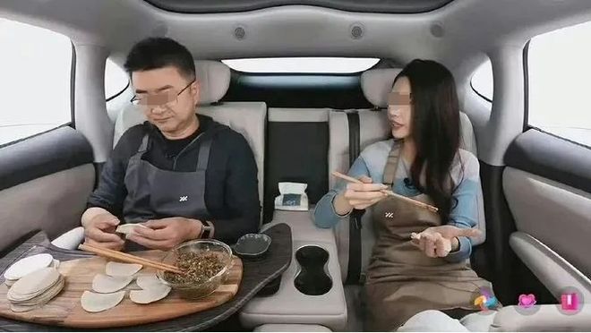 爆改衣帽间3亿中产傻眼了不朽情缘平台网站蔚来新车(图2)
