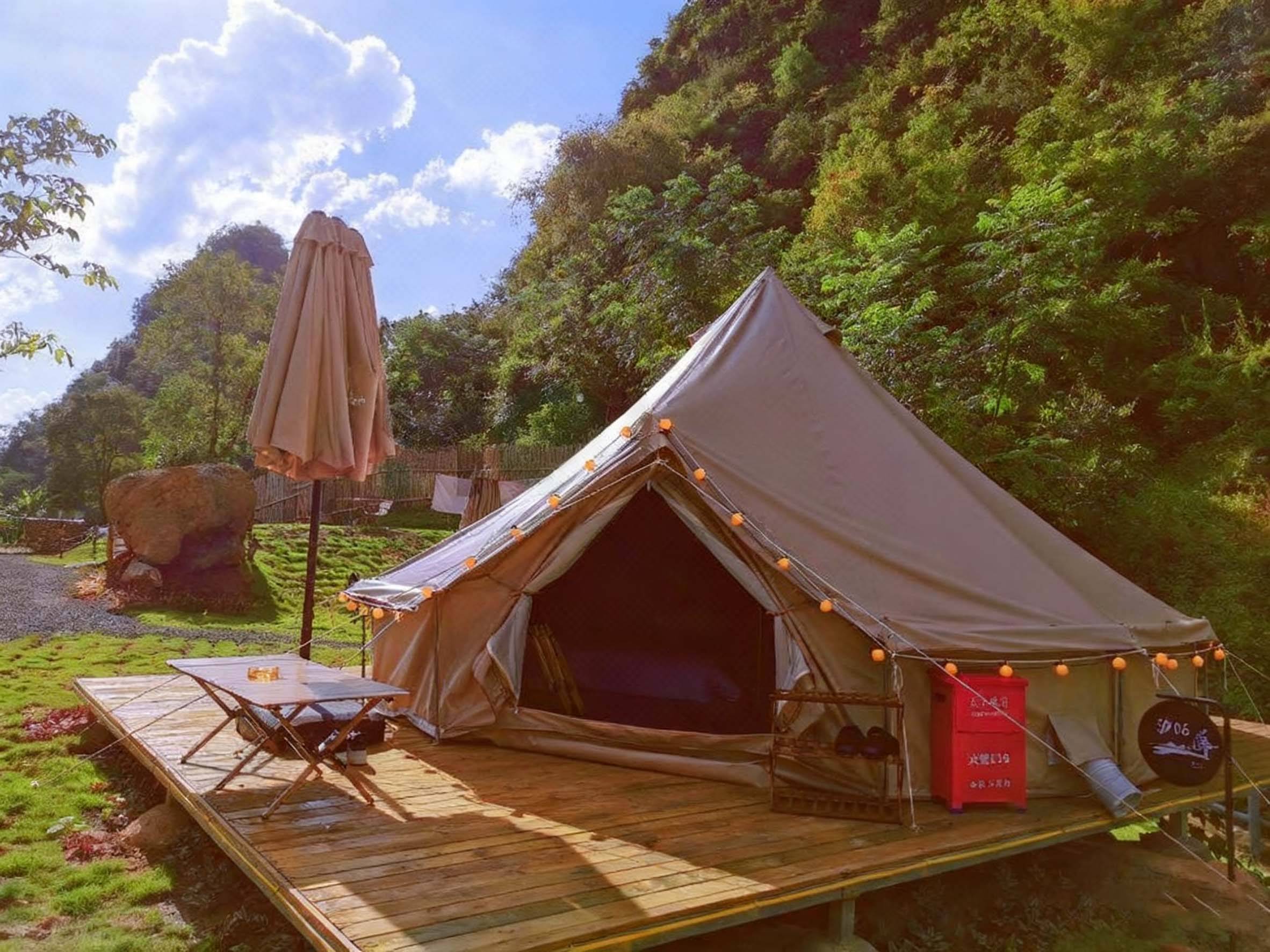 构房屋沙漠钟形特色帐篷定制品质可靠服务贴