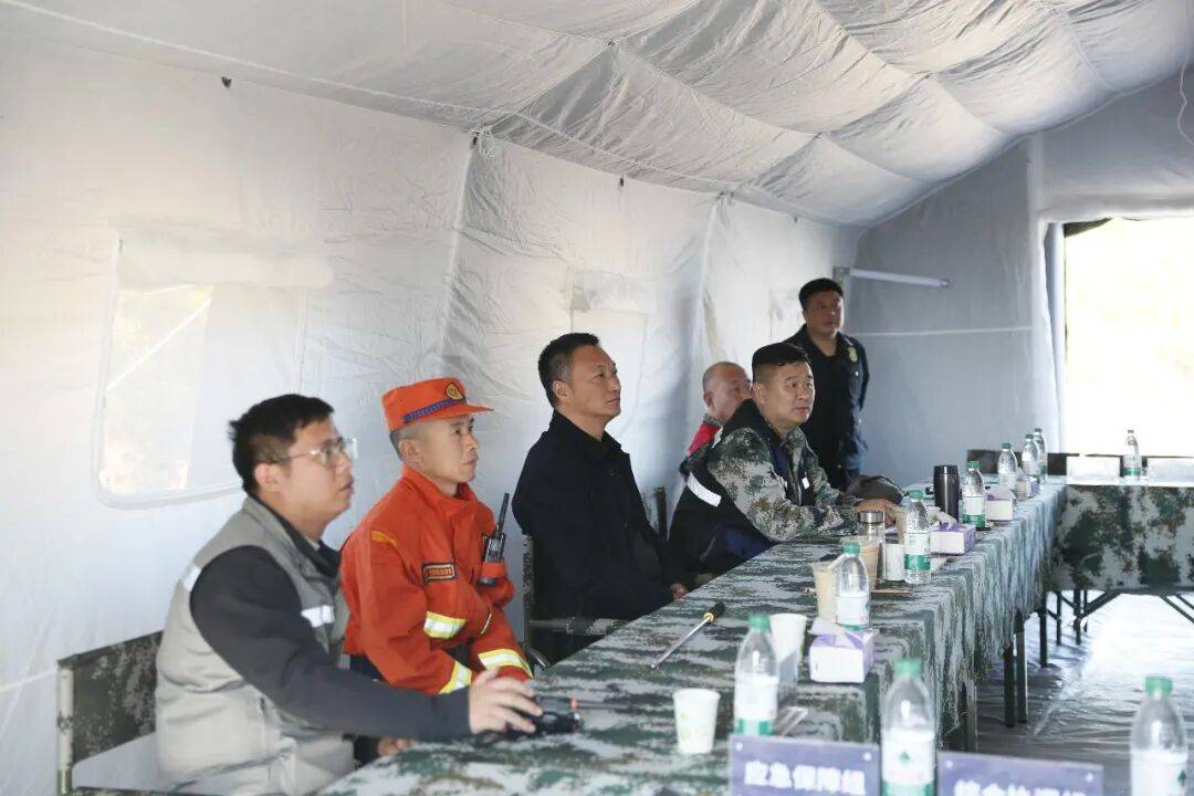 饶市森林消防队伍联训联战活动圆满收官不朽情缘联训砺精兵 联战筑防线年上(图6)